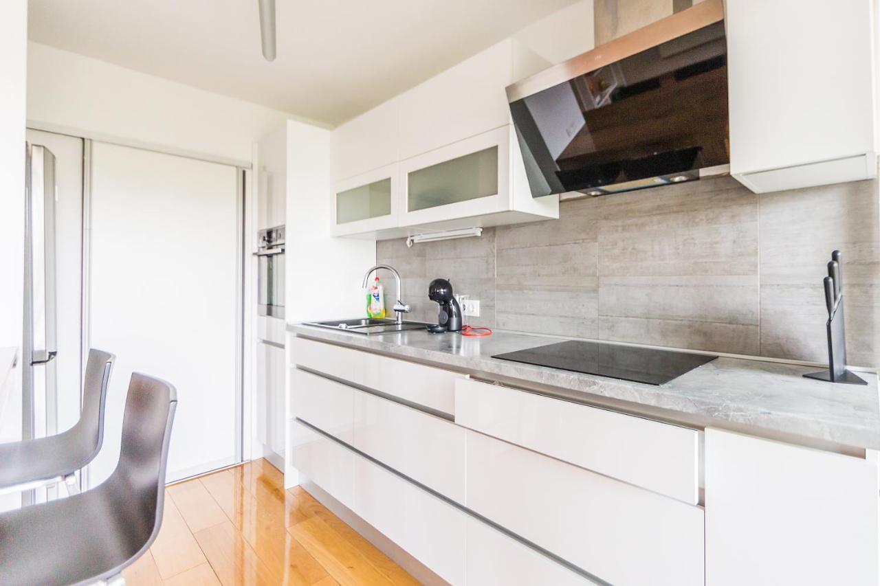 Apartman Bruna Self Check-In Osijek Exterior photo