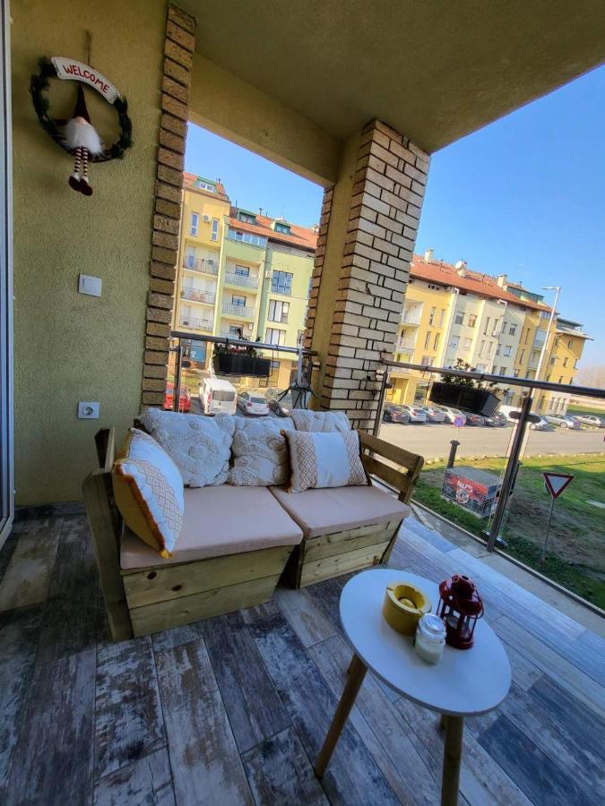 Apartman Bruna Self Check-In Osijek Exterior photo